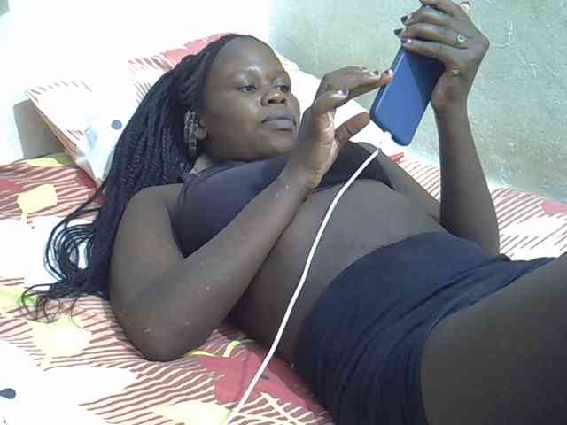 Africanasaucy webcam