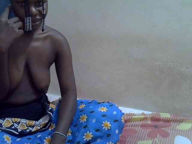 Africanasaucy webcam