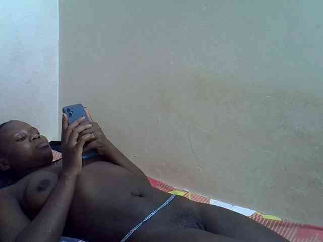 Africanasaucy webcam