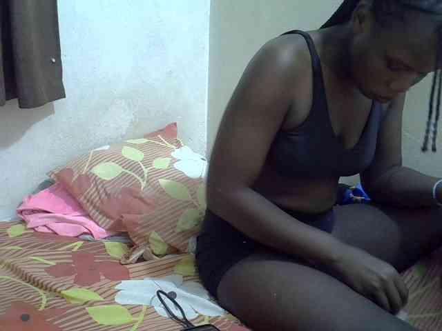 Africanasaucy webcam