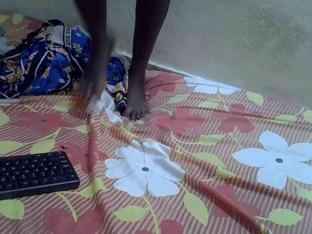 Africanasaucy webcam