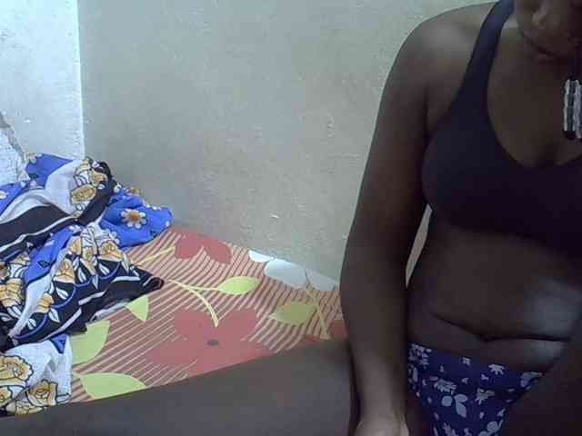 Africanasaucy webcam