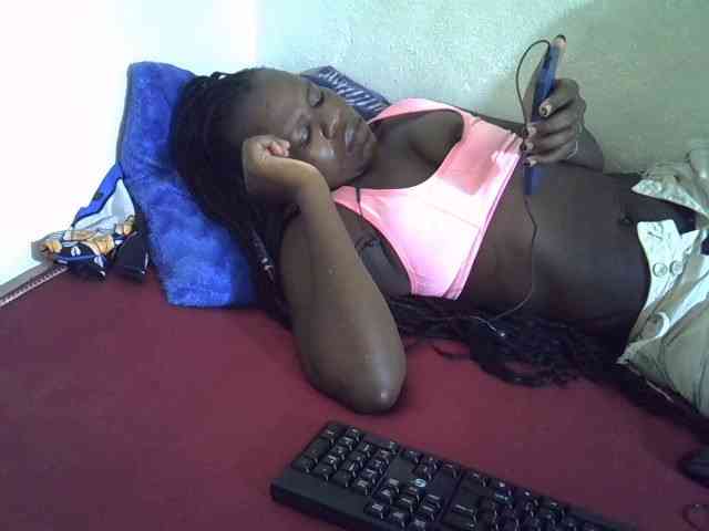 Africanasaucy webcam