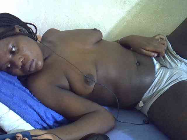 Africanasaucy webcam