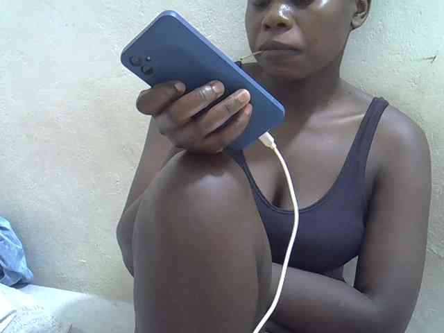 Africanasaucy webcam