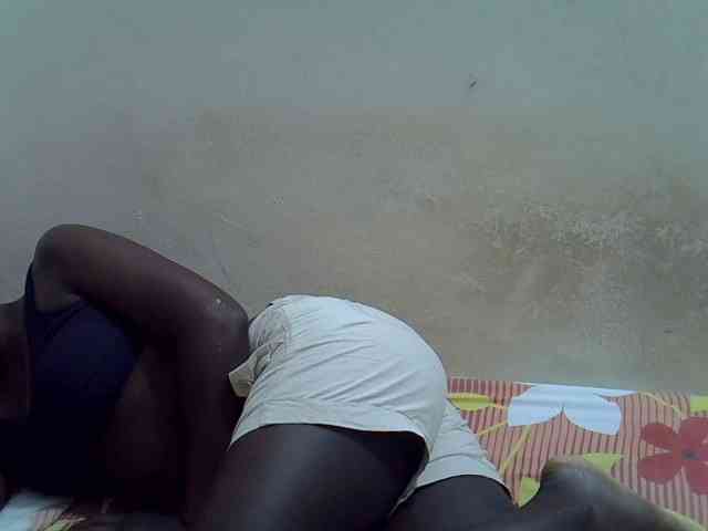 Africanasaucy webcam