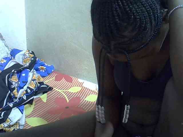 Africanasaucy webcam