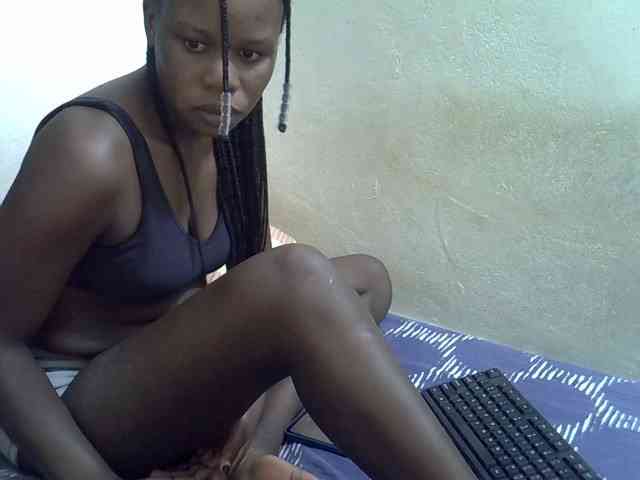 Africanasaucy webcam