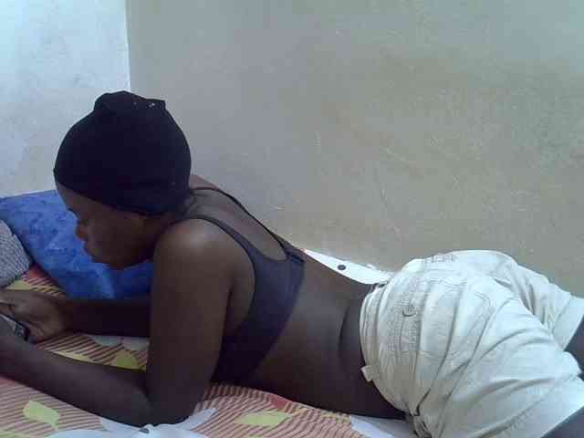 Africanasaucy webcam