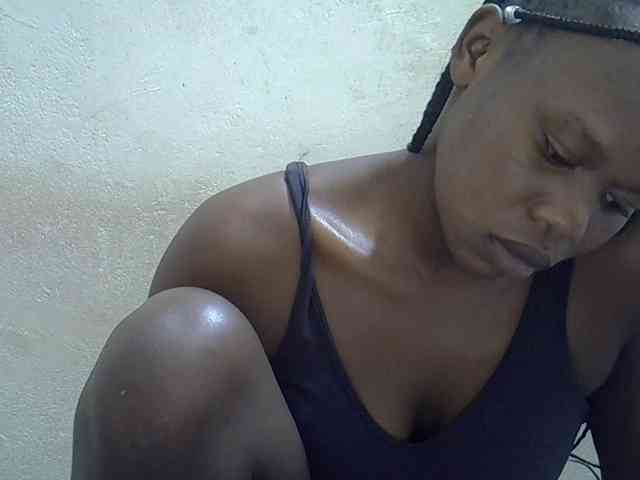 Africanasaucy webcam