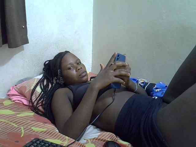 Africanasaucy webcam