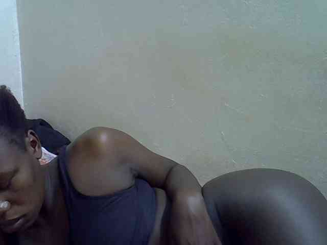 Africanasaucy webcam