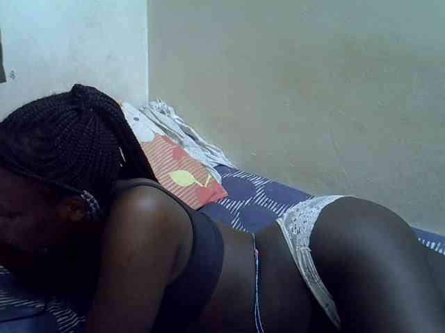 Africanasaucy webcam