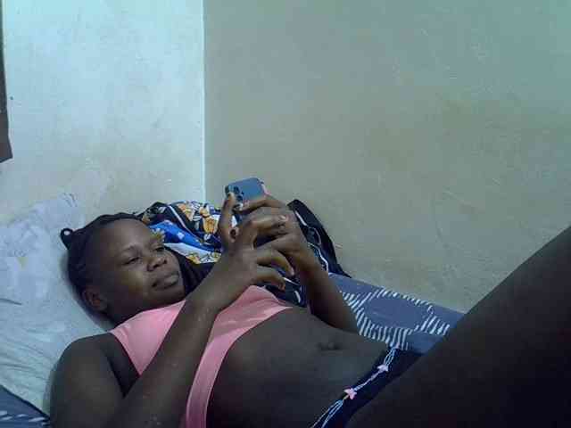 Africanasaucy webcam