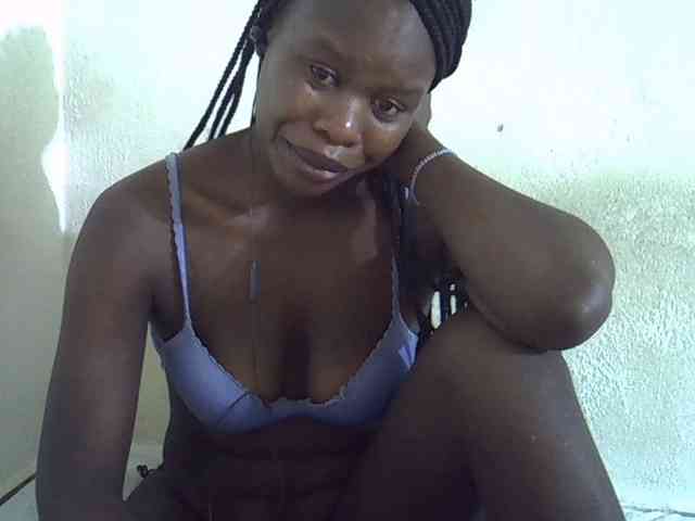 Africanasaucy webcam