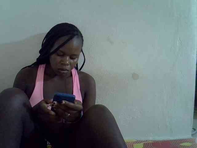 Africanasaucy webcam