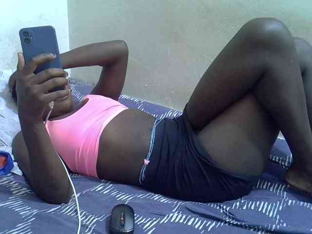 Africanasaucy webcam