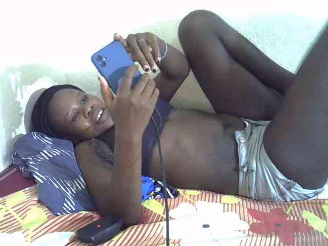 Africanasaucy webcam