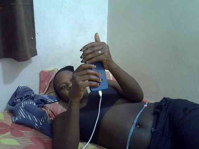 Africanasaucy webcam