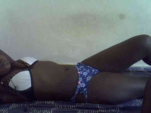 Africanasaucy webcam