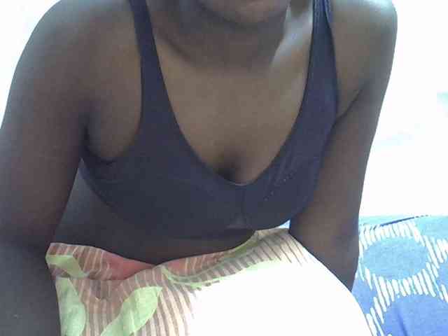 Africanasaucy webcam