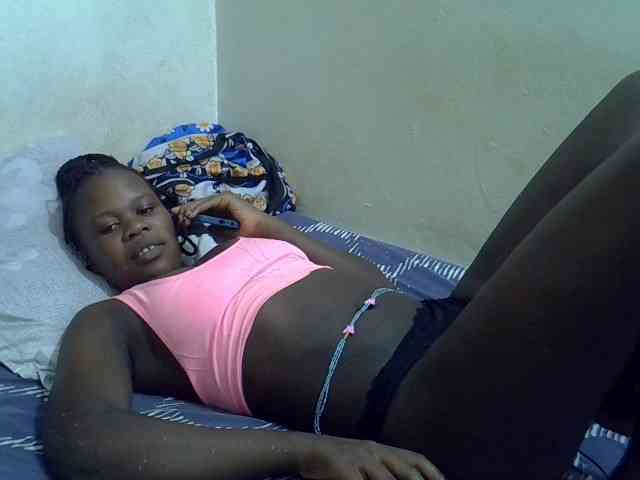 Africanasaucy webcam