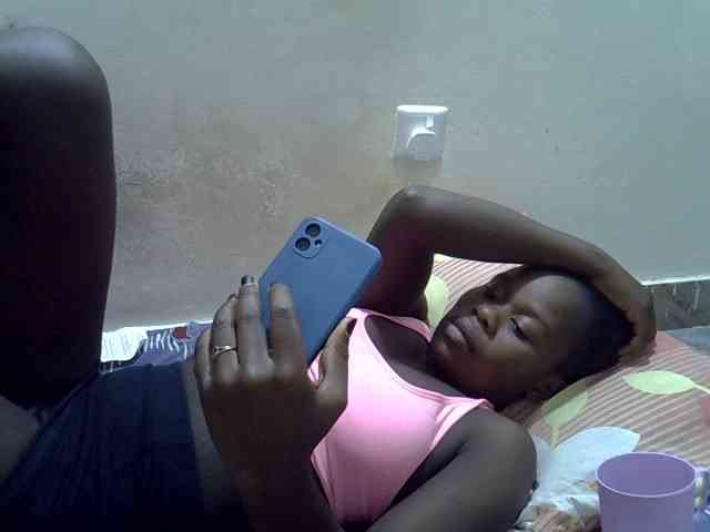 Africanasaucy webcam