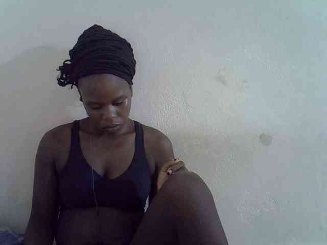 Africanasaucy webcam