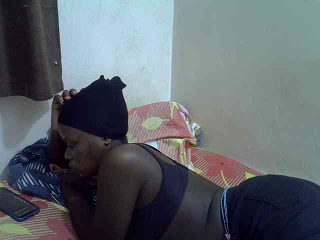 Africanasaucy webcam