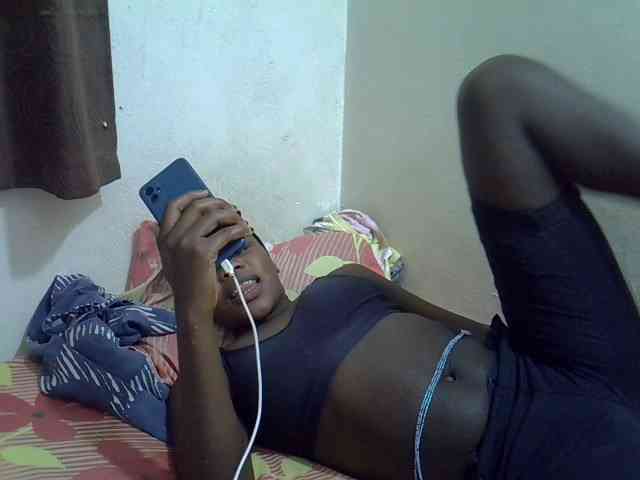 Africanasaucy webcam