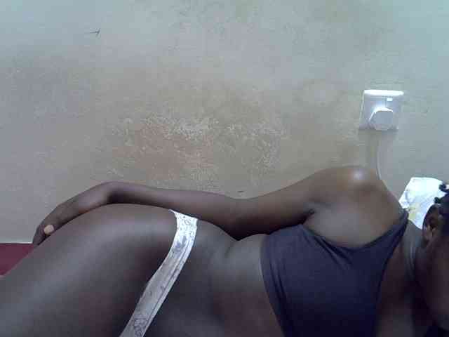 Africanasaucy webcam