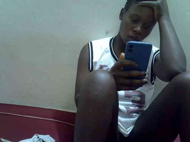 Africanasaucy webcam