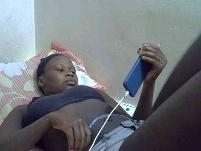 Africanasaucy webcam