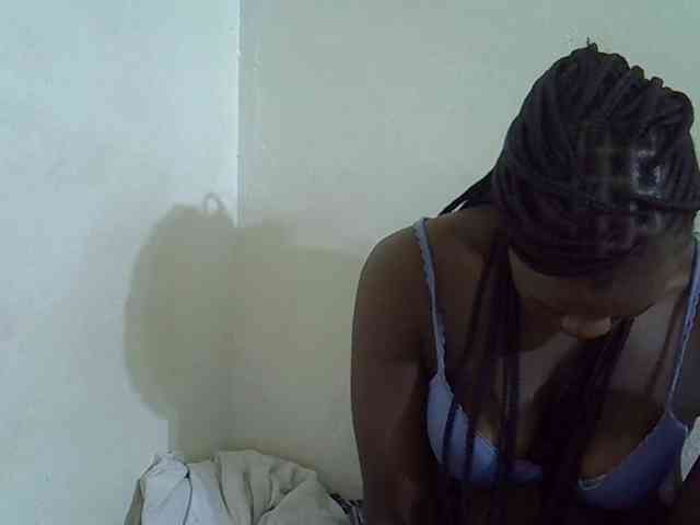 Africanasaucy webcam