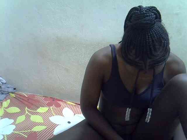 Africanasaucy webcam