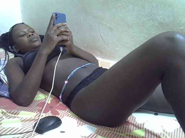 Africanasaucy webcam