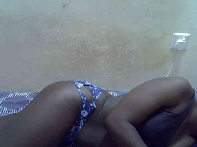 Africanasaucy webcam