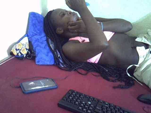 Africanasaucy webcam