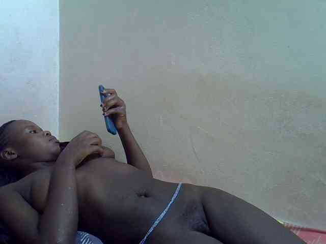 Africanasaucy webcam