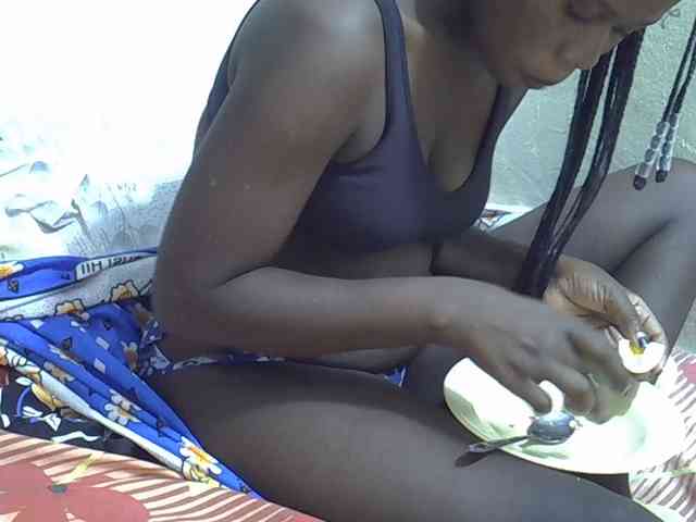 Africanasaucy webcam