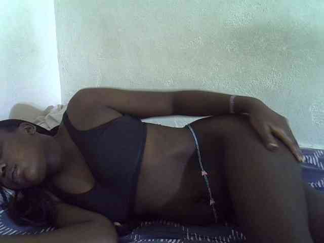 Africanasaucy webcam