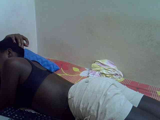 Africanasaucy webcam