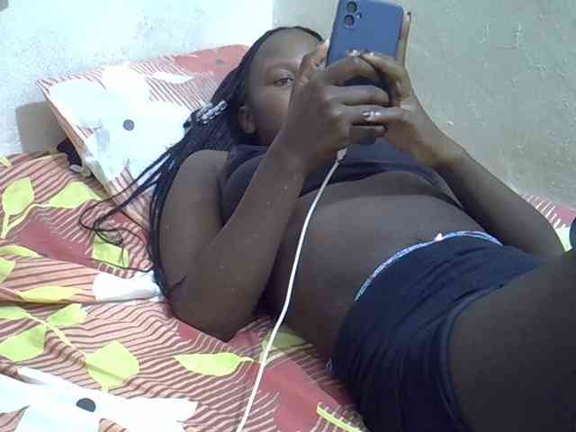 Africanasaucy webcam