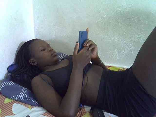 Africanasaucy webcam