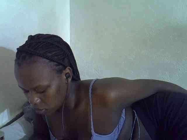 Africanasaucy webcam