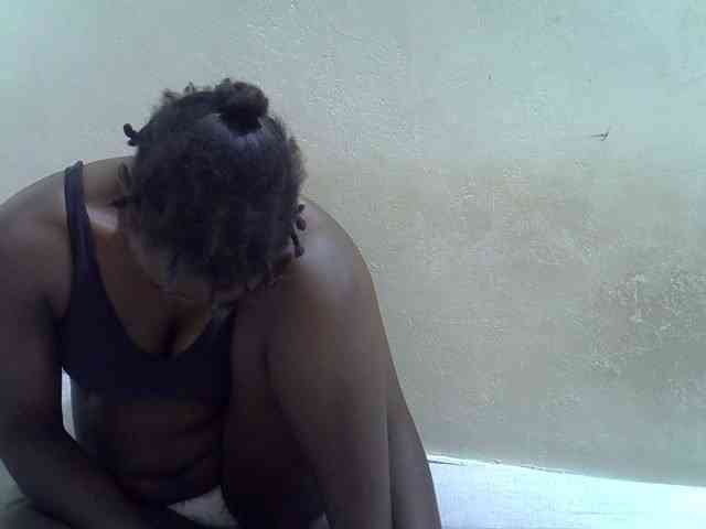 Africanasaucy webcam