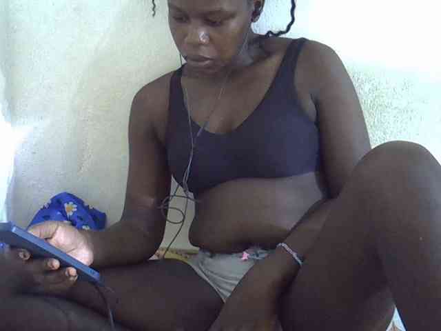 Africanasaucy webcam