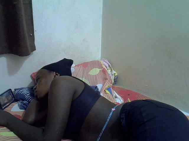 Africanasaucy webcam