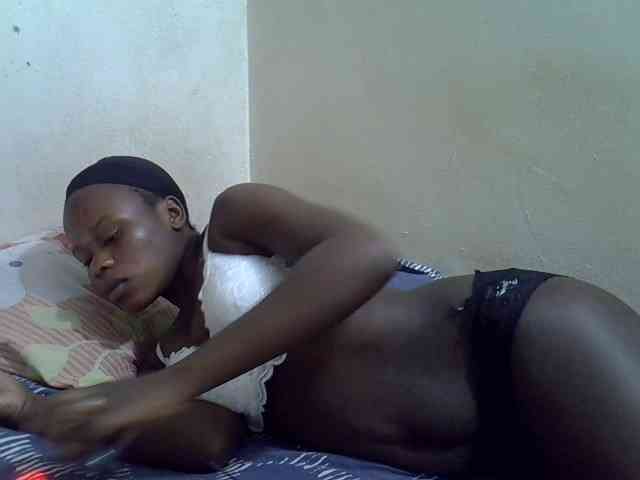 Africanasaucy webcam