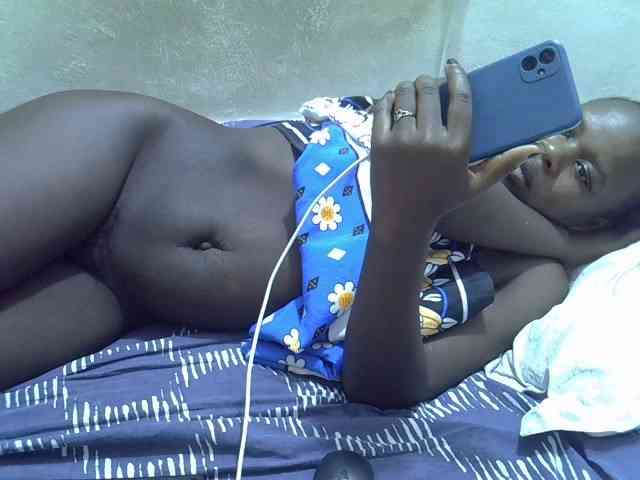 Africanasaucy webcam